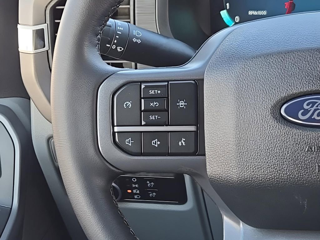 Used 2025 Ford F150 XLT w/ Equipment Group 301A Standard image 25