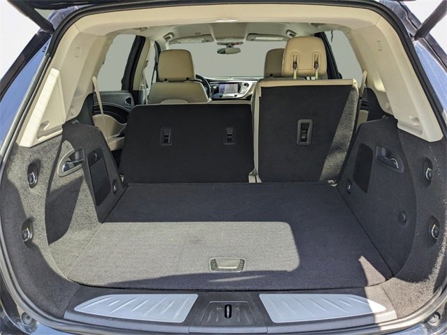 Used 2020 Buick Envision Essence image 12