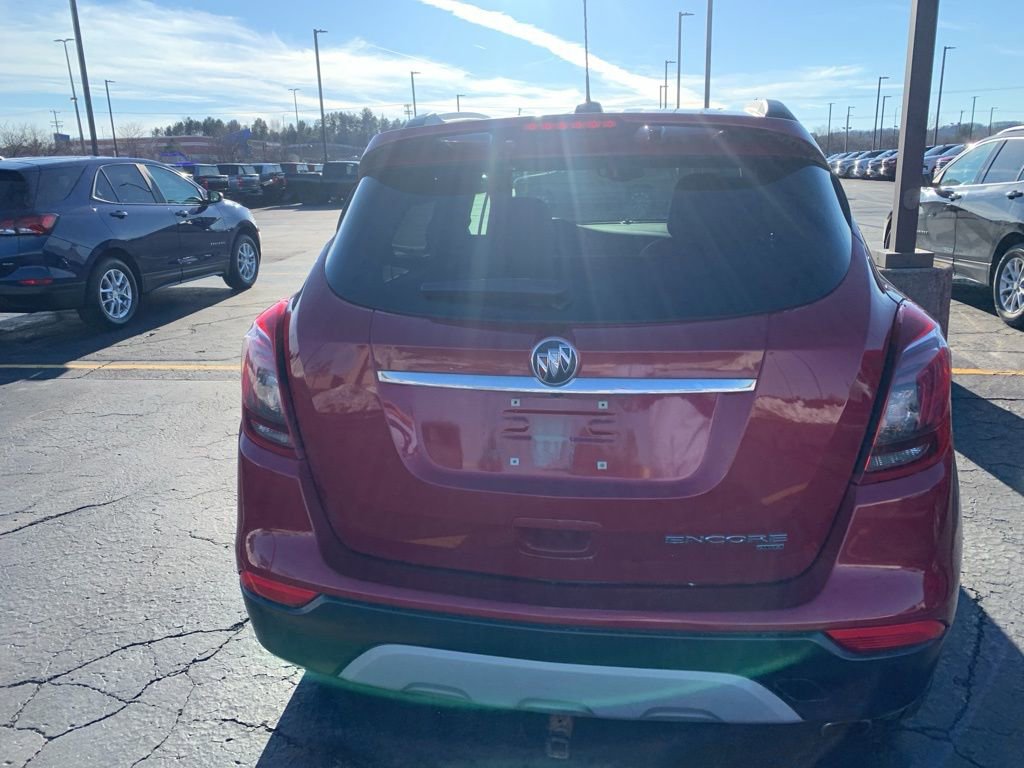 Used 2019 Buick Encore Sport Touring w/ LPO, Active Package image 9