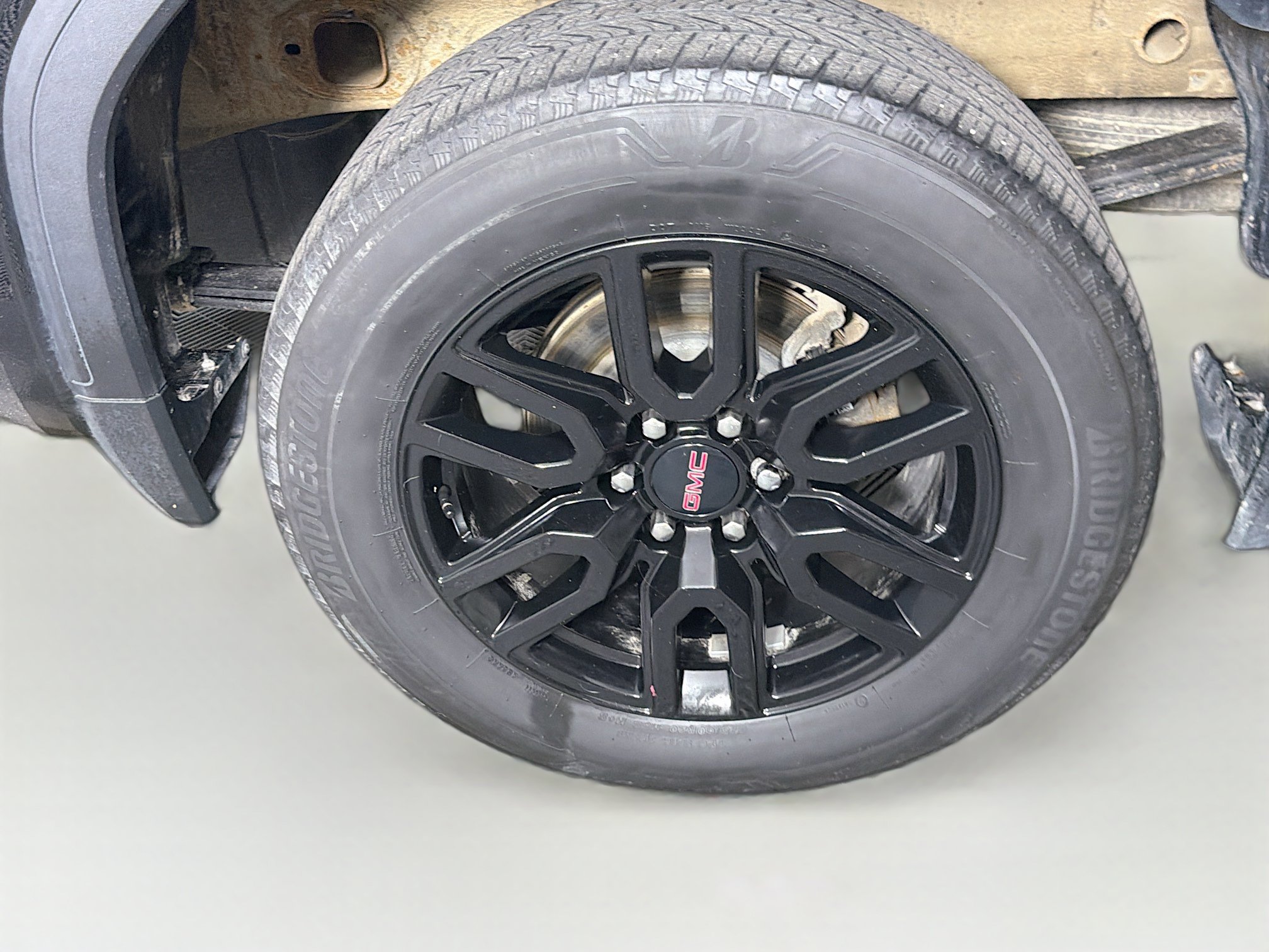 Used 2024 GMC Sierra 1500 Elevation AWD/4WD image 11