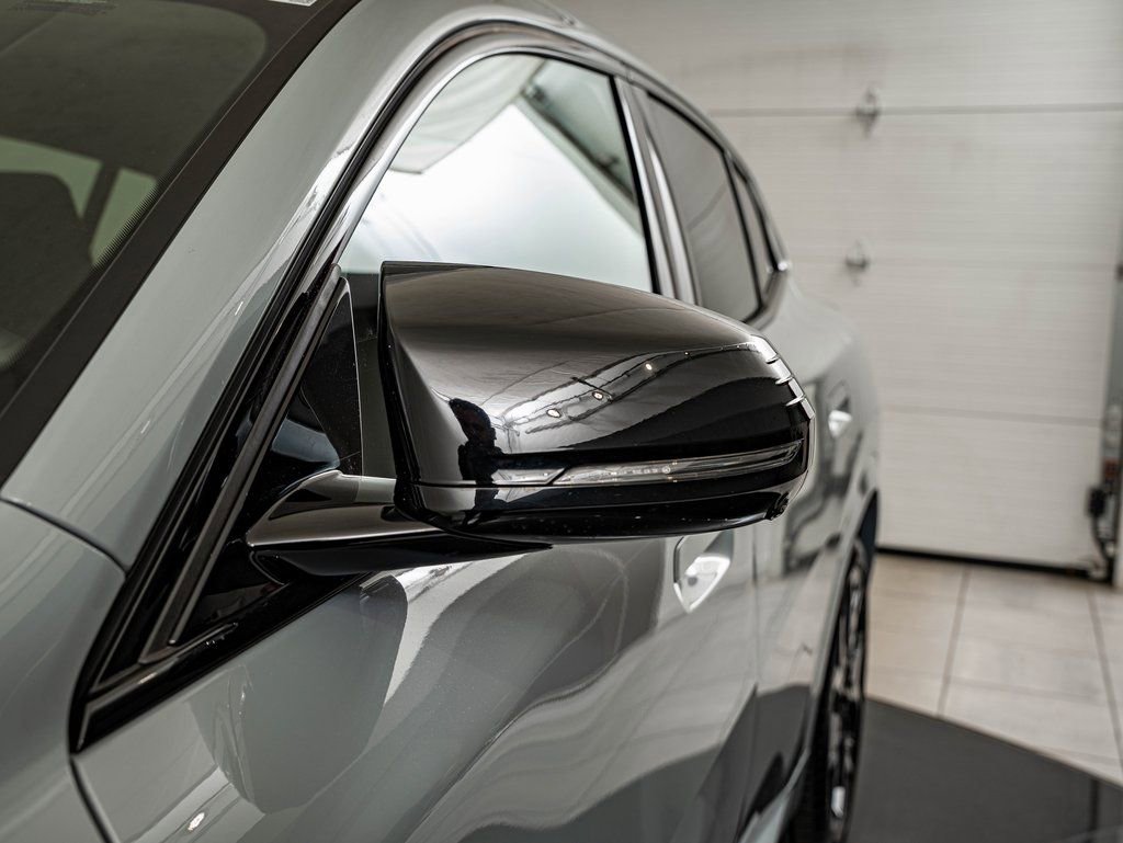 Used 2025 BMW X2 M35i AWD/4WD image 15