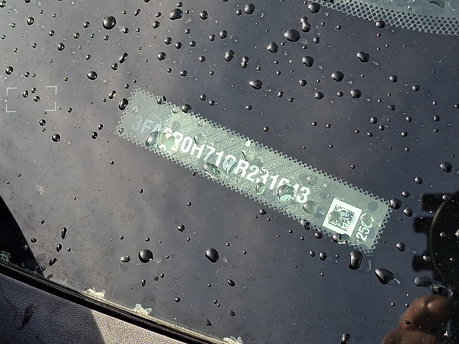 Used 2016 Ford Fusion SE w/ Equipment Group 201A image 27