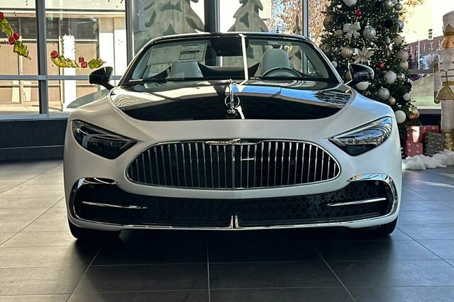 New 2026 Mercedes-Benz Maybach SL 680 image 9