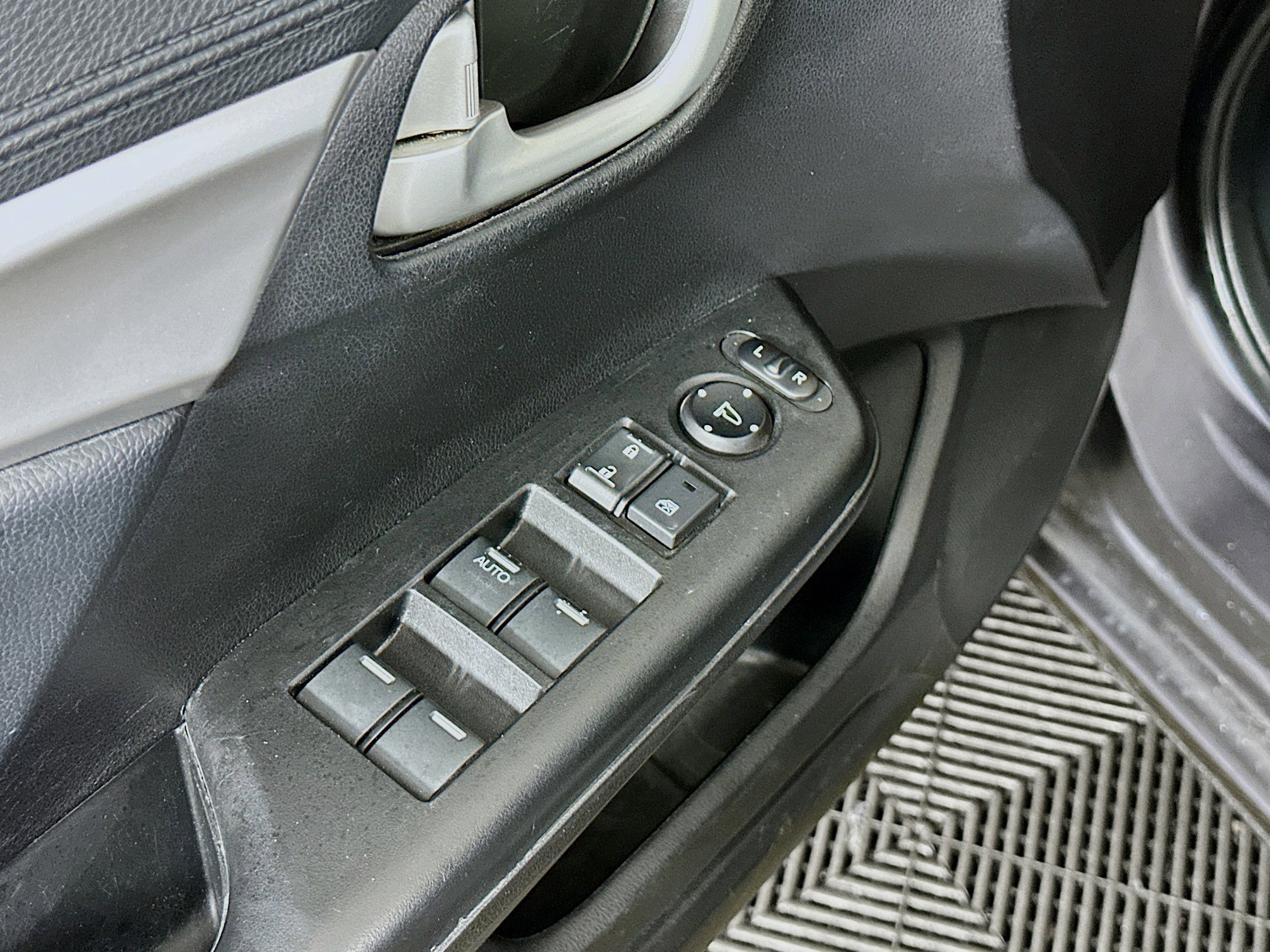 Used 2015 Honda Civic EX-L image 15