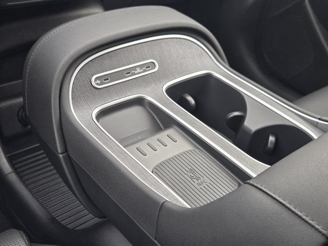 Certified 2026 Hyundai Palisade Limited AWD/4WD image 19