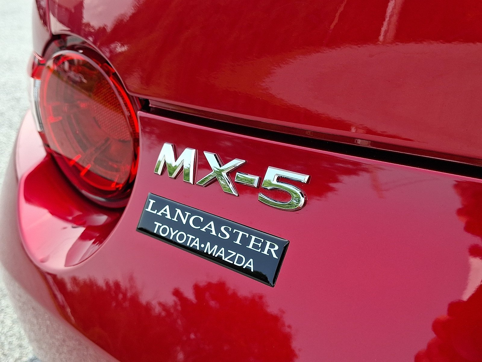 Certified 2021 MAZDA MX-5 Miata Grand Touring RWD image 33