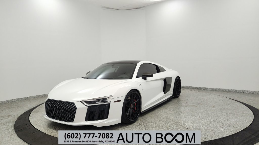 Used 2017 Audi R8 V10 w/ Carbon Exterior Package