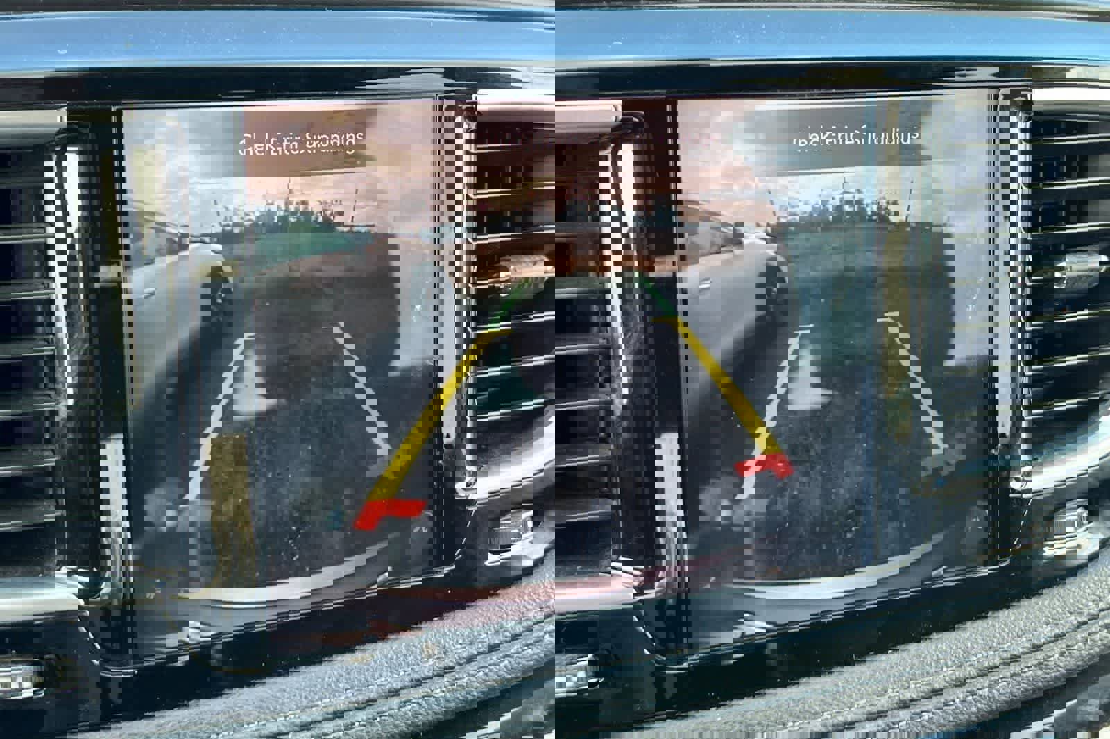 Used 2020 Chrysler Pacifica Limited FWD image 23