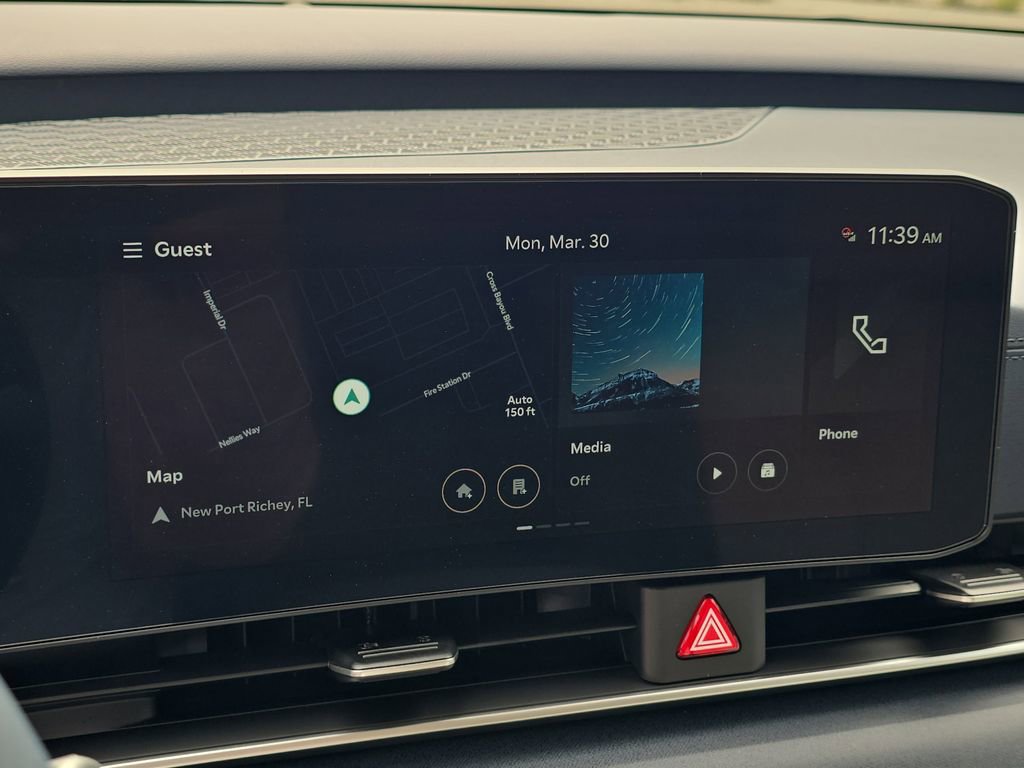 New 2026 Kia Carnival SX image 25