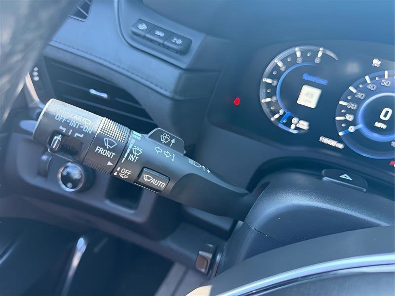 Used 2016 Cadillac Escalade Platinum image 57