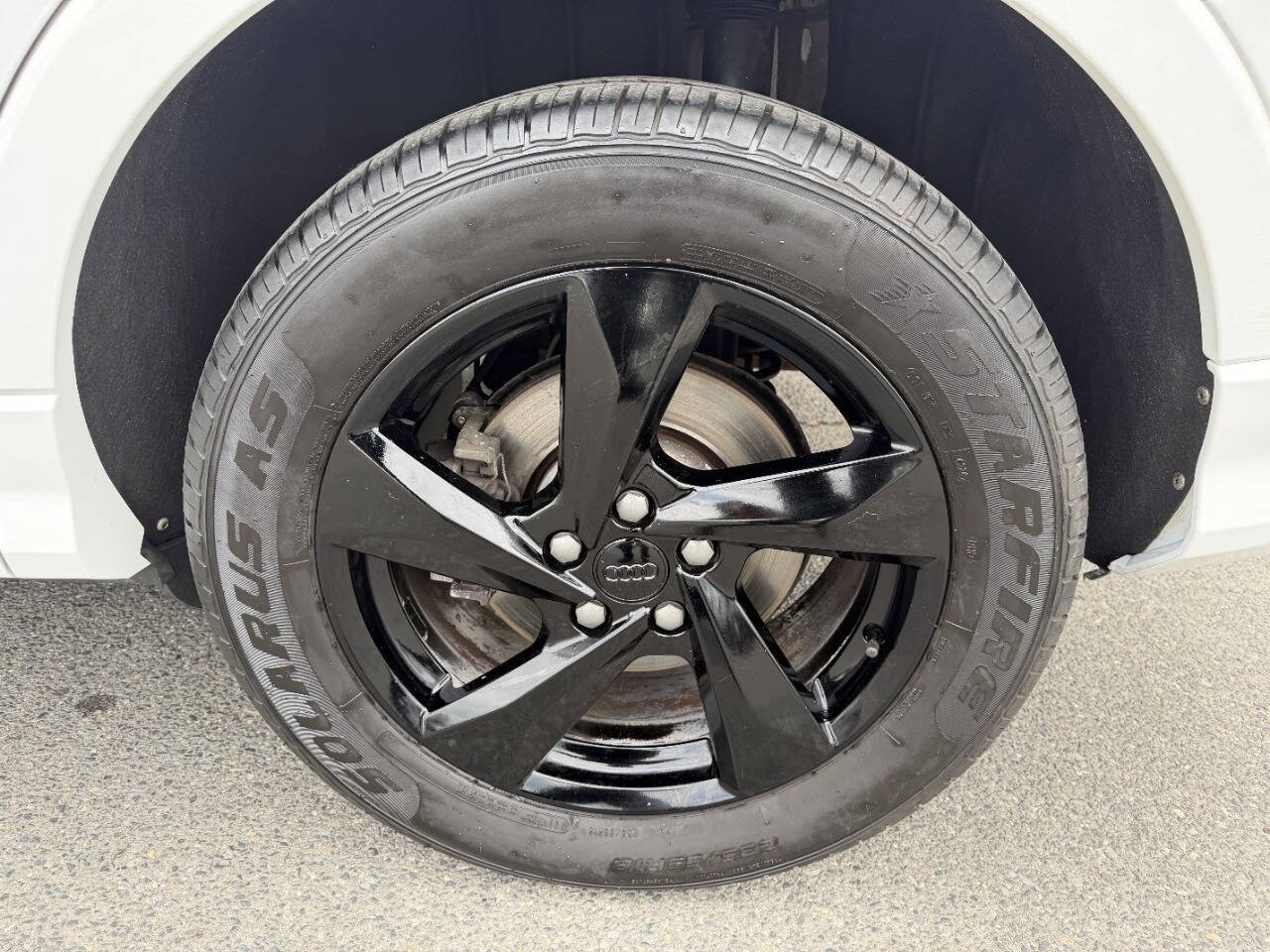 Used 2020 Audi Q3 2.0T Premium AWD/4WD image 13