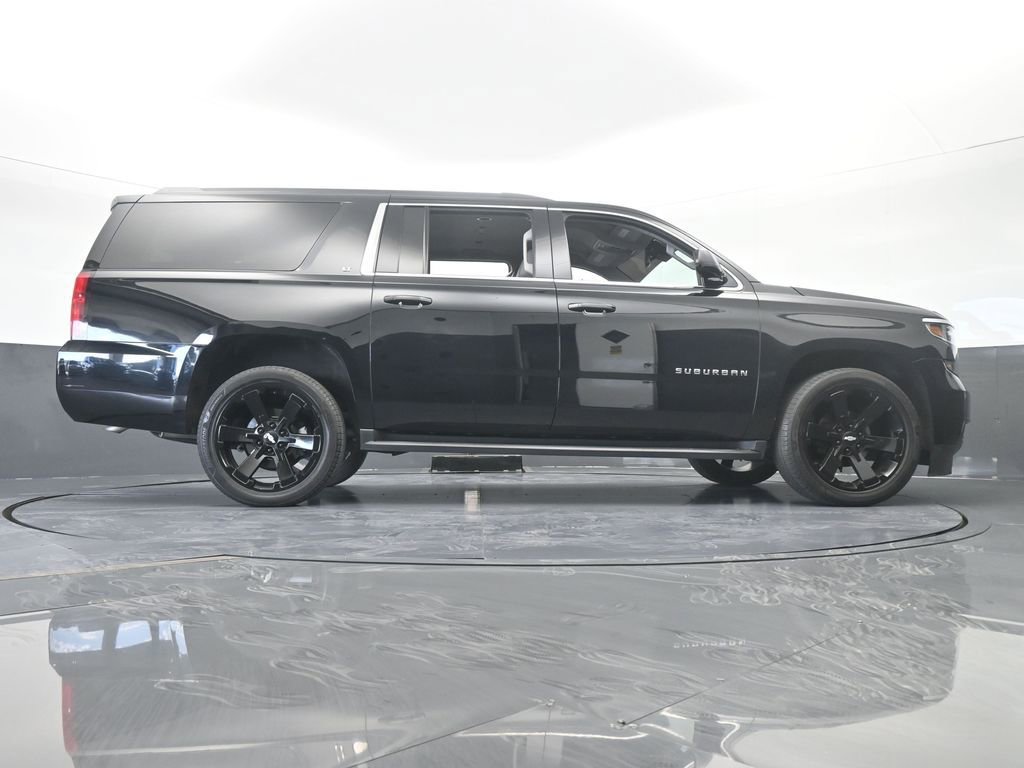 Used 2020 Chevrolet Suburban LT image 64