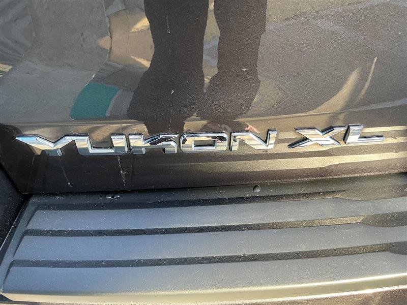 Used 2016 GMC Yukon XL SLT w/ Open Road Package image 21