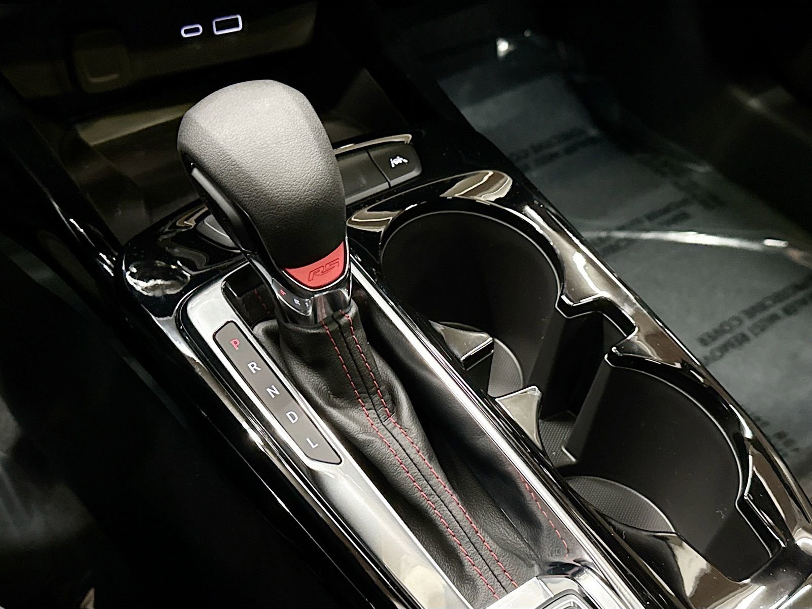 New 2026 Chevrolet Trax RS w/ Sunroof Package image 21