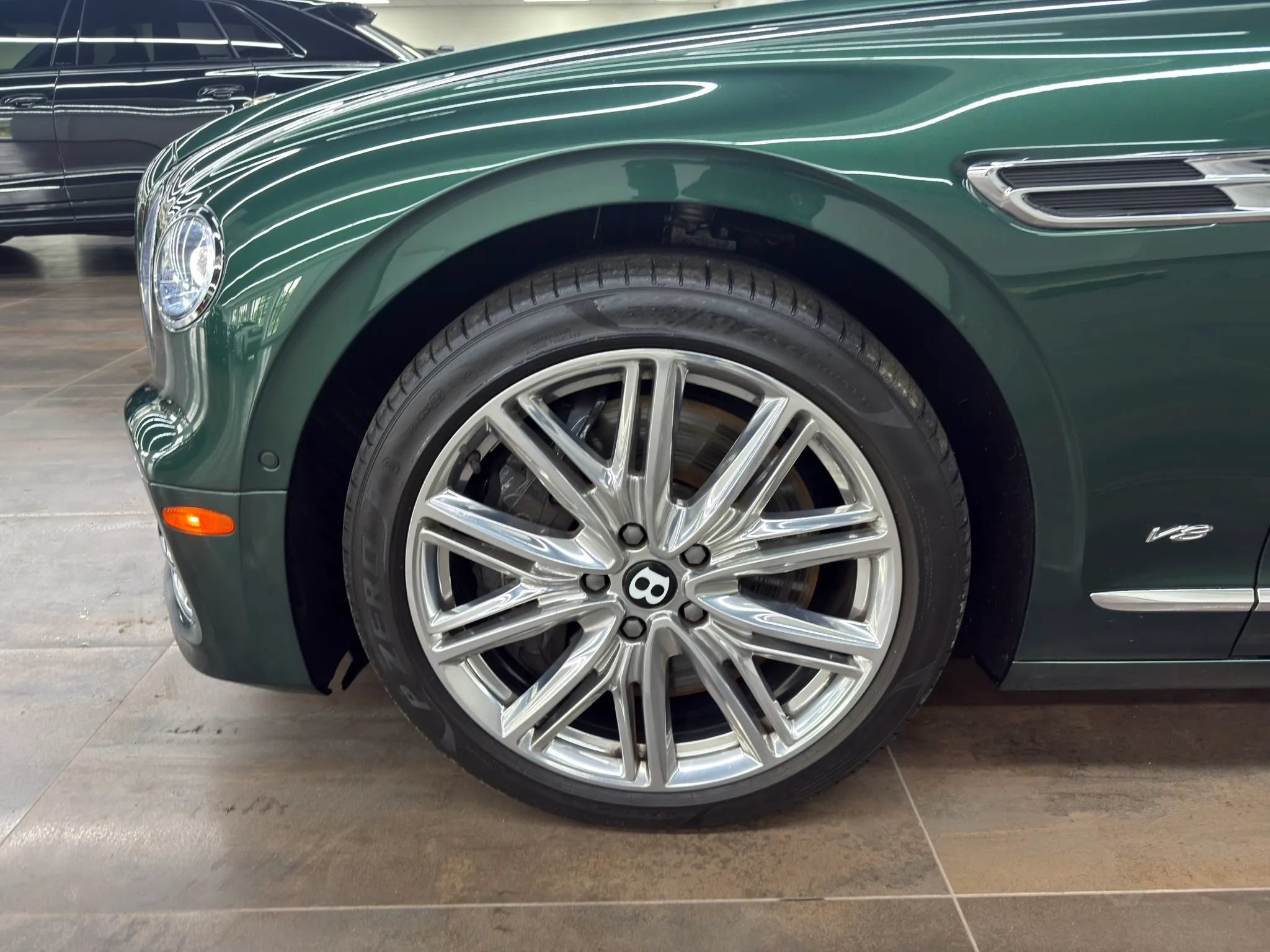 Used 2022 Bentley Flying Spur V8 AWD/4WD image 60
