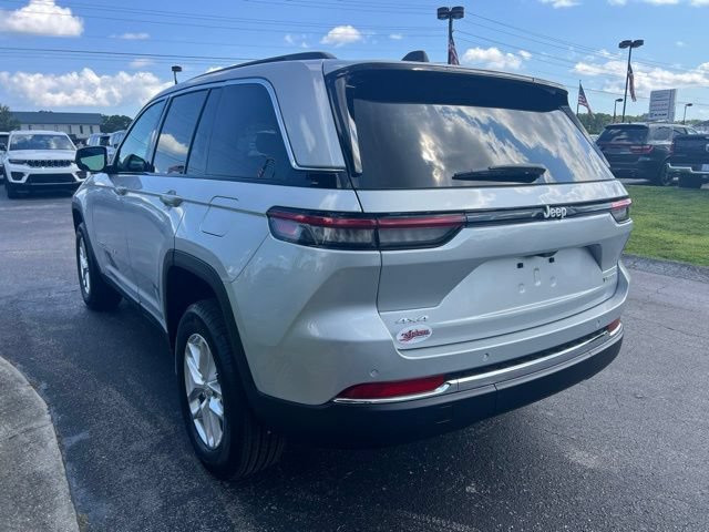 New 2026 Jeep Grand Cherokee Laredo X AWD/4WD image 22