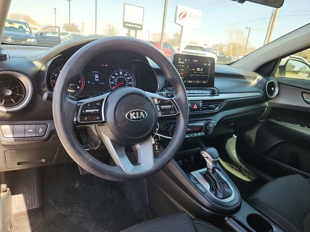 Used 2019 Kia Forte LXS image 16