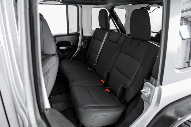 Used 2020 Jeep Wrangler Unlimited Sport AWD/4WD image 35