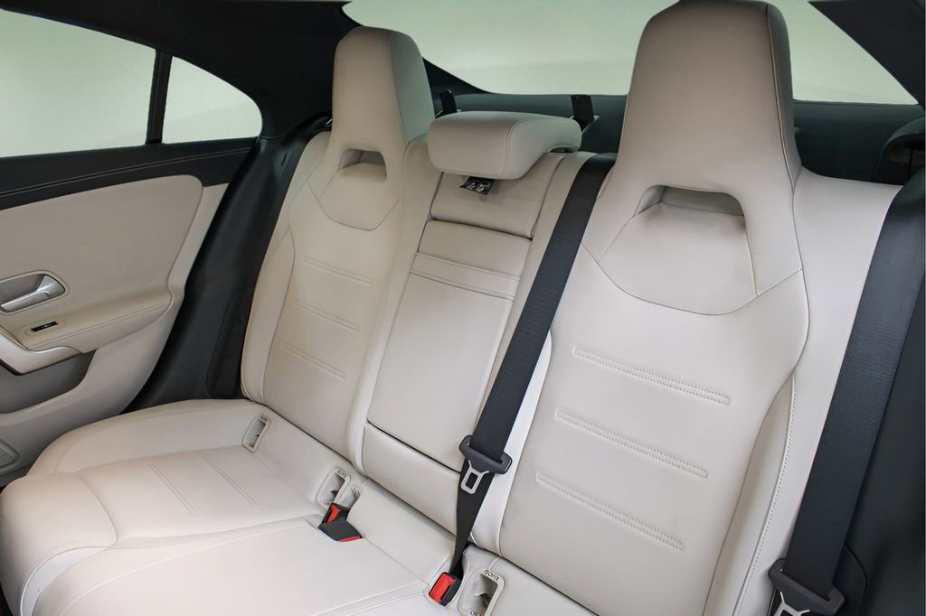 Used 2020 Mercedes-Benz CLA 250 image 20