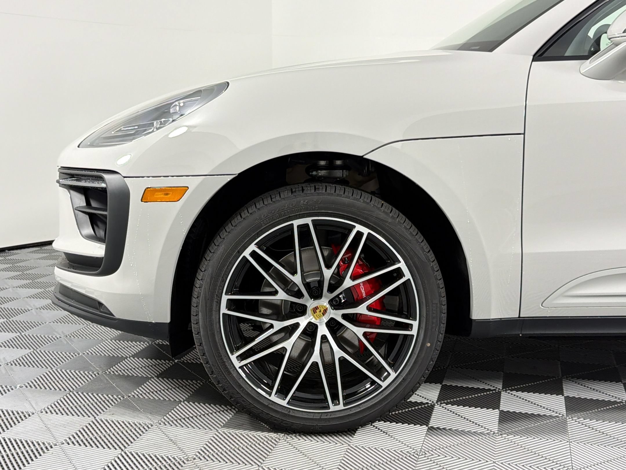 New 2026 Porsche Macan S AWD/4WD image 13
