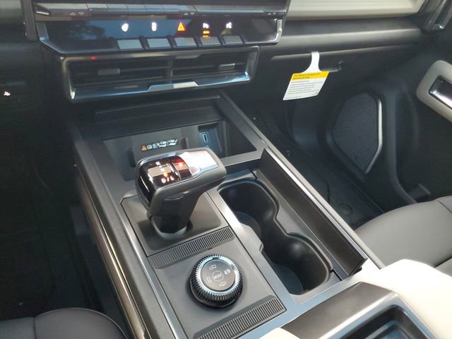 New 2026 GMC Hummer EV SUV w/ LPO, Dark Essentials Package image 11