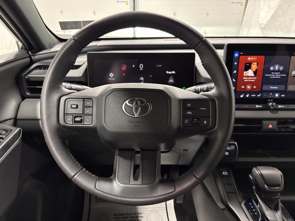 Used 2026 Toyota RAV4 SE w/ Weather Package AWD/4WD image 18