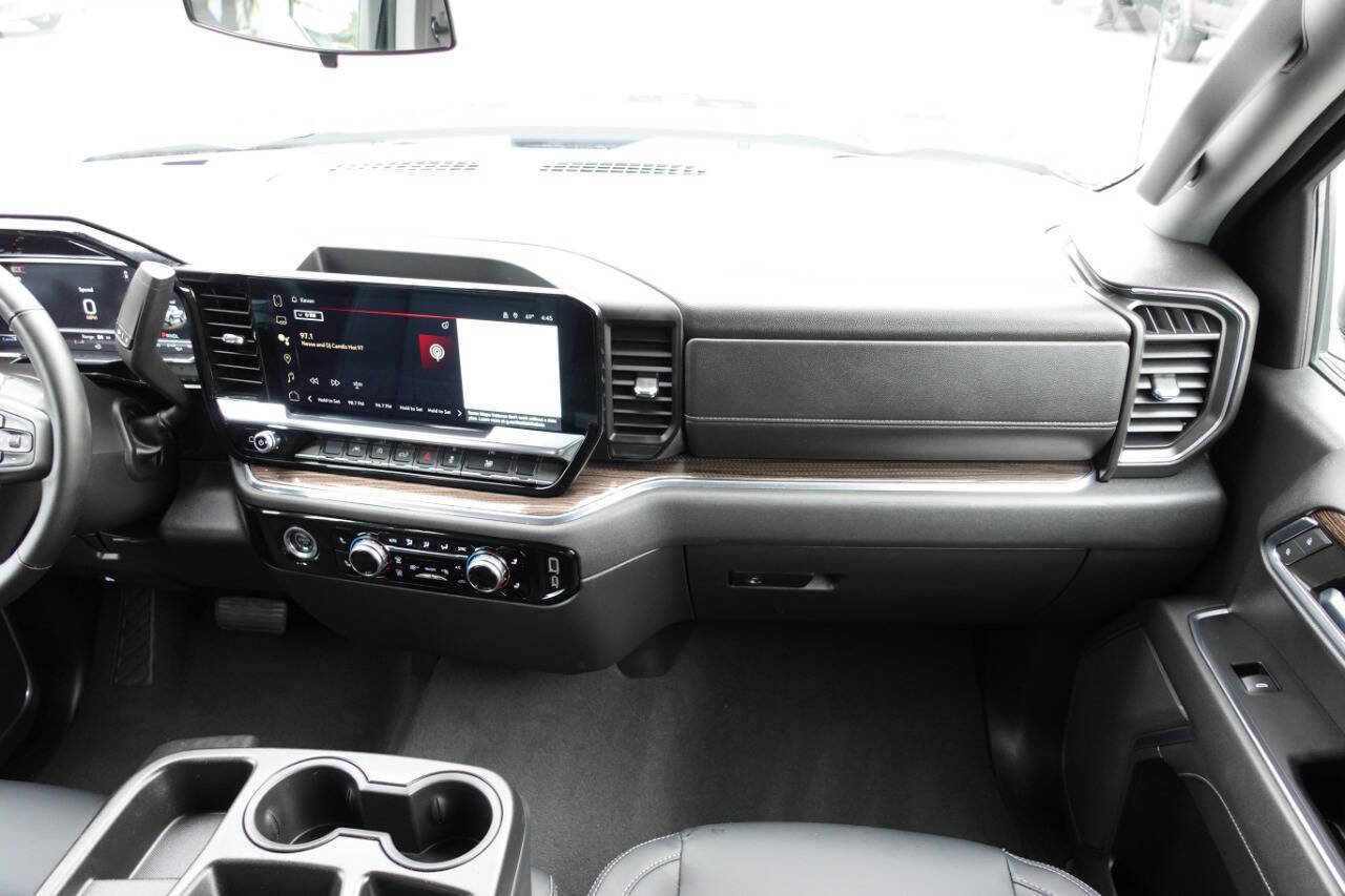 Used 2024 GMC Sierra 1500 Elevation AWD/4WD image 40