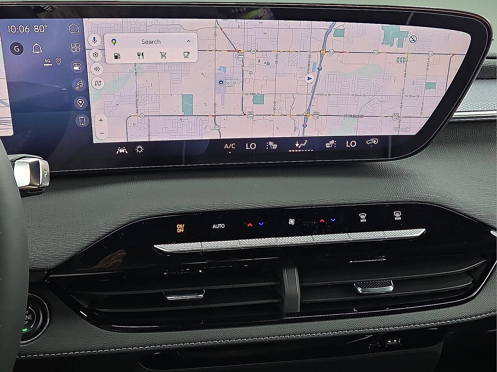 New 2026 Buick Enclave Sport Touring w/ Power Package FWD image 19