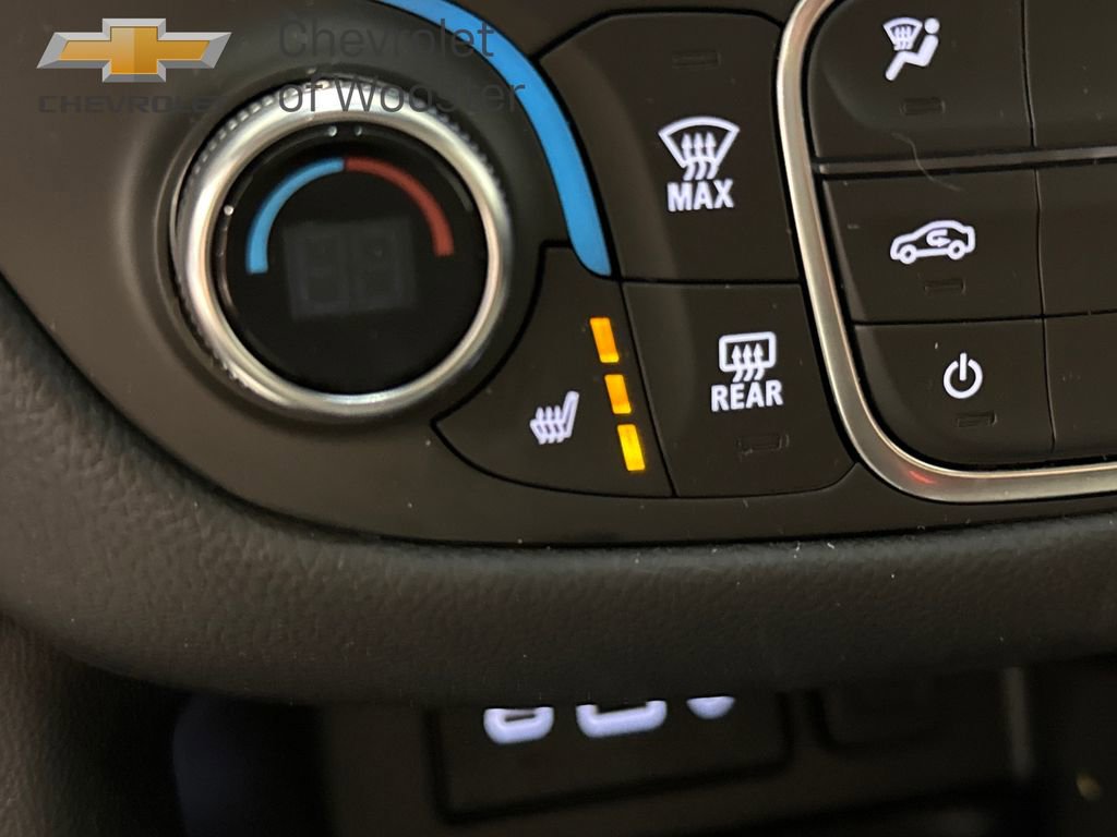 Used 2023 Chevrolet Equinox RS image 14