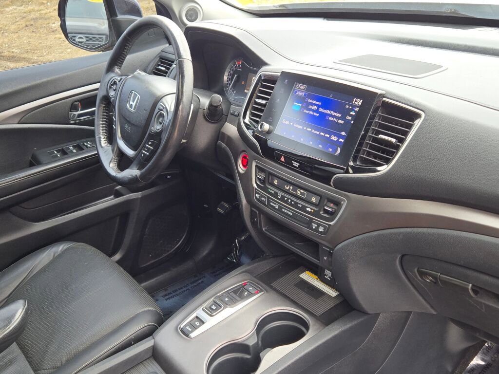 Used 2023 Honda Ridgeline RTL-E image 7