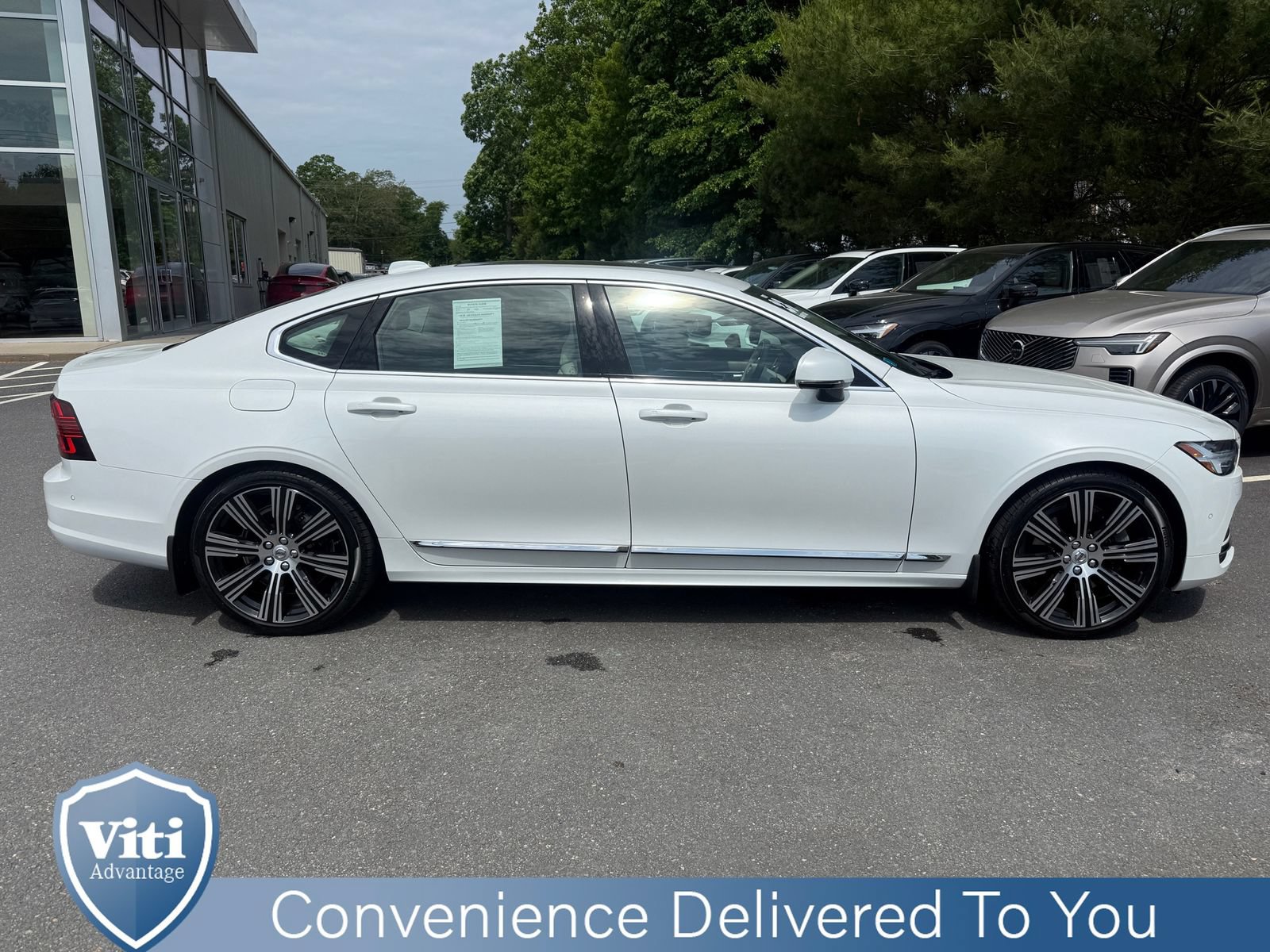 Certified 2023 Volvo S90 B6 Ultimate w/ Protection Package Premier AWD/4WD image 9
