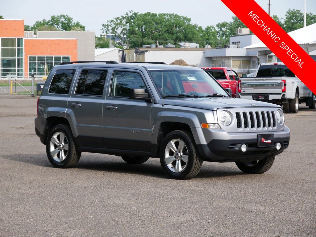 Used 2015 Jeep Patriot Latitude w/ Sun/Sound Group AWD/4WD image 1