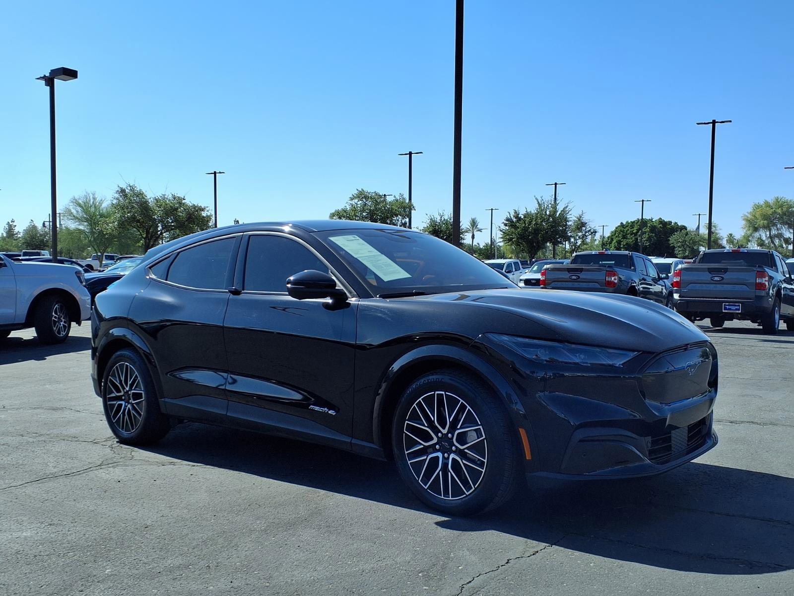 Certified 2025 Ford Mustang Mach-E Premium AWD/4WD image 8