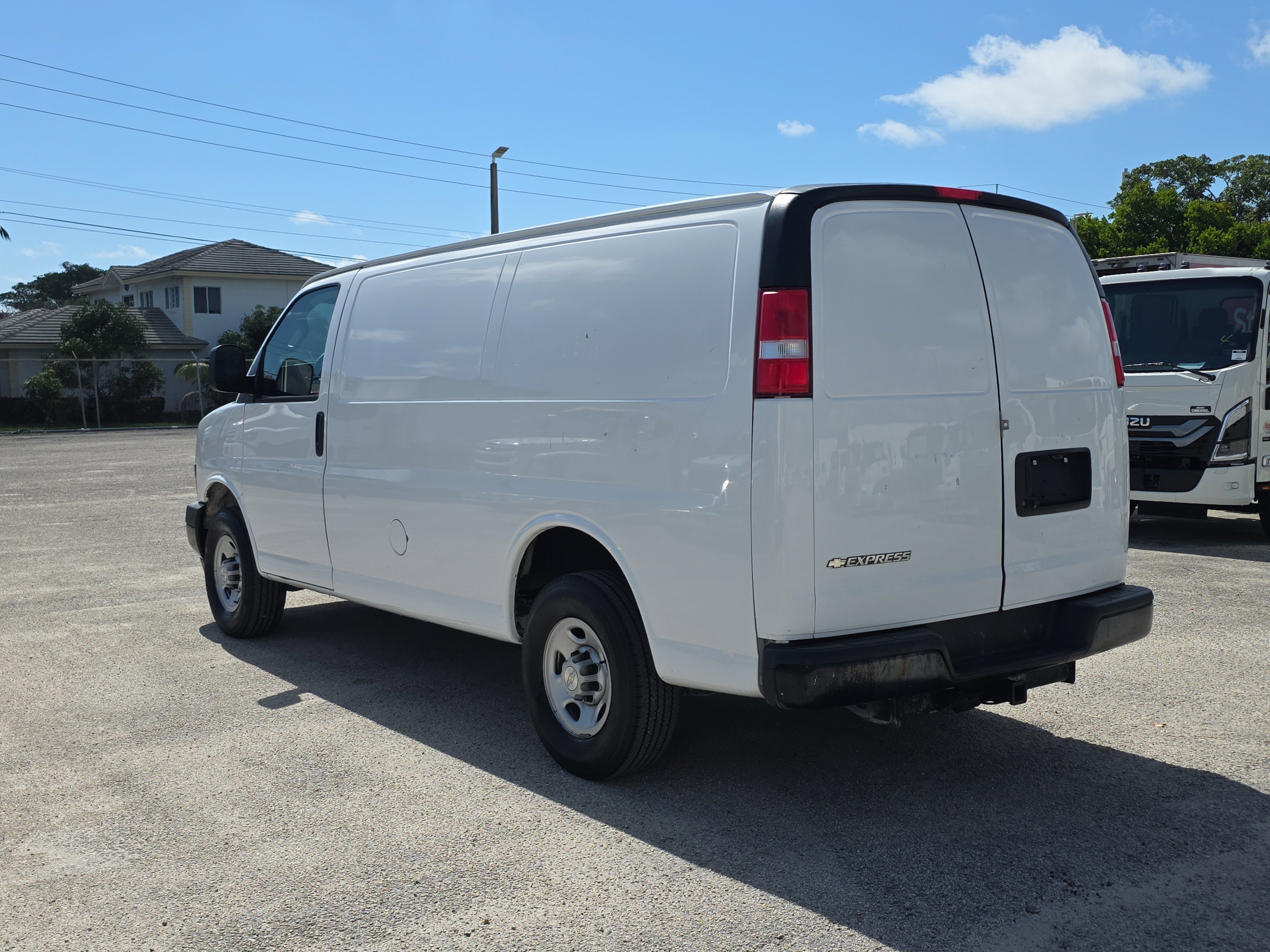 Used 2020 Chevrolet Express 2500 w/ Communications Package RWD image 5