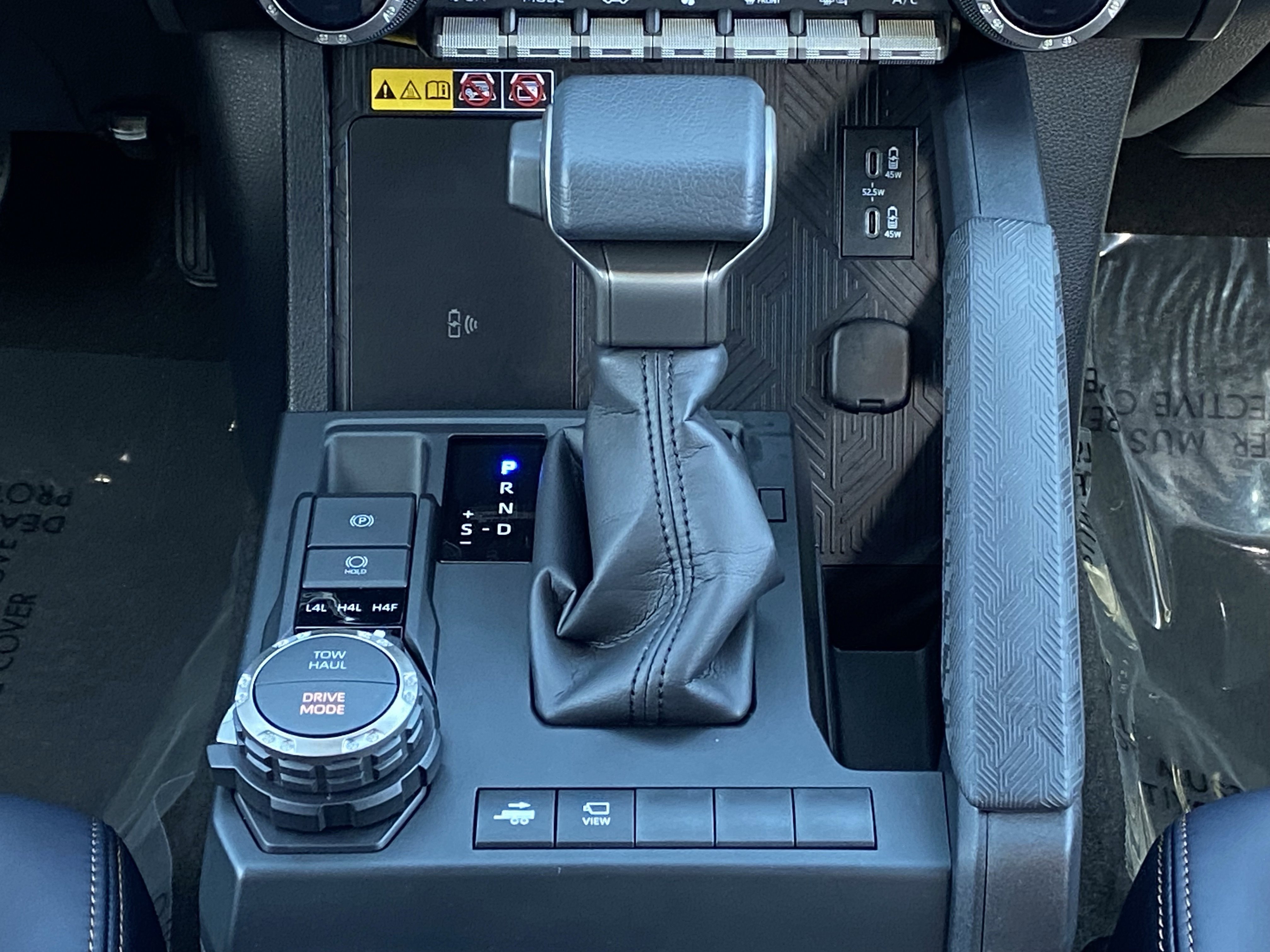 Certified 2025 Toyota 4Runner Platinum image 16