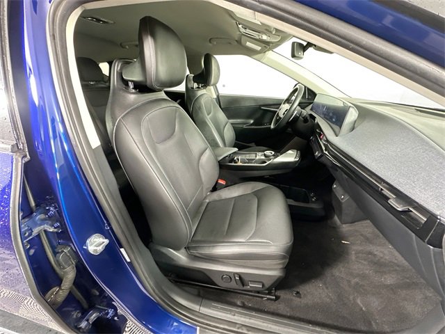 Used 2024 Kia EV6 Wind image 30