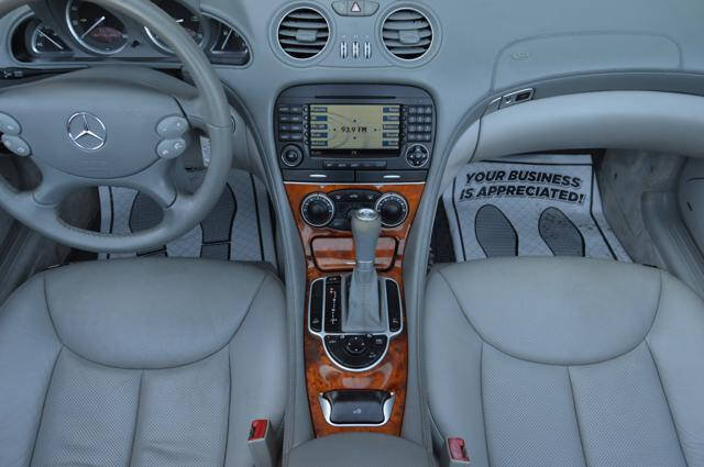 Used 2005 Mercedes-Benz SL 500 image 23