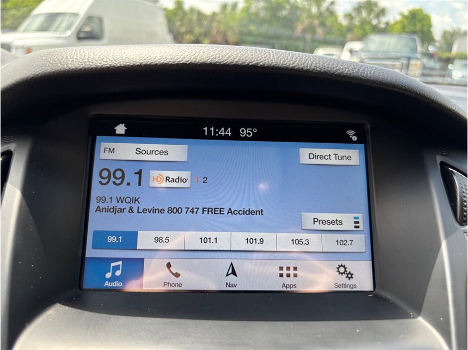 Used 2018 Ford Focus Titanium FWD image 23