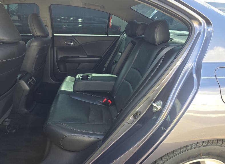 Used 2015 Honda Accord EX-L image 5