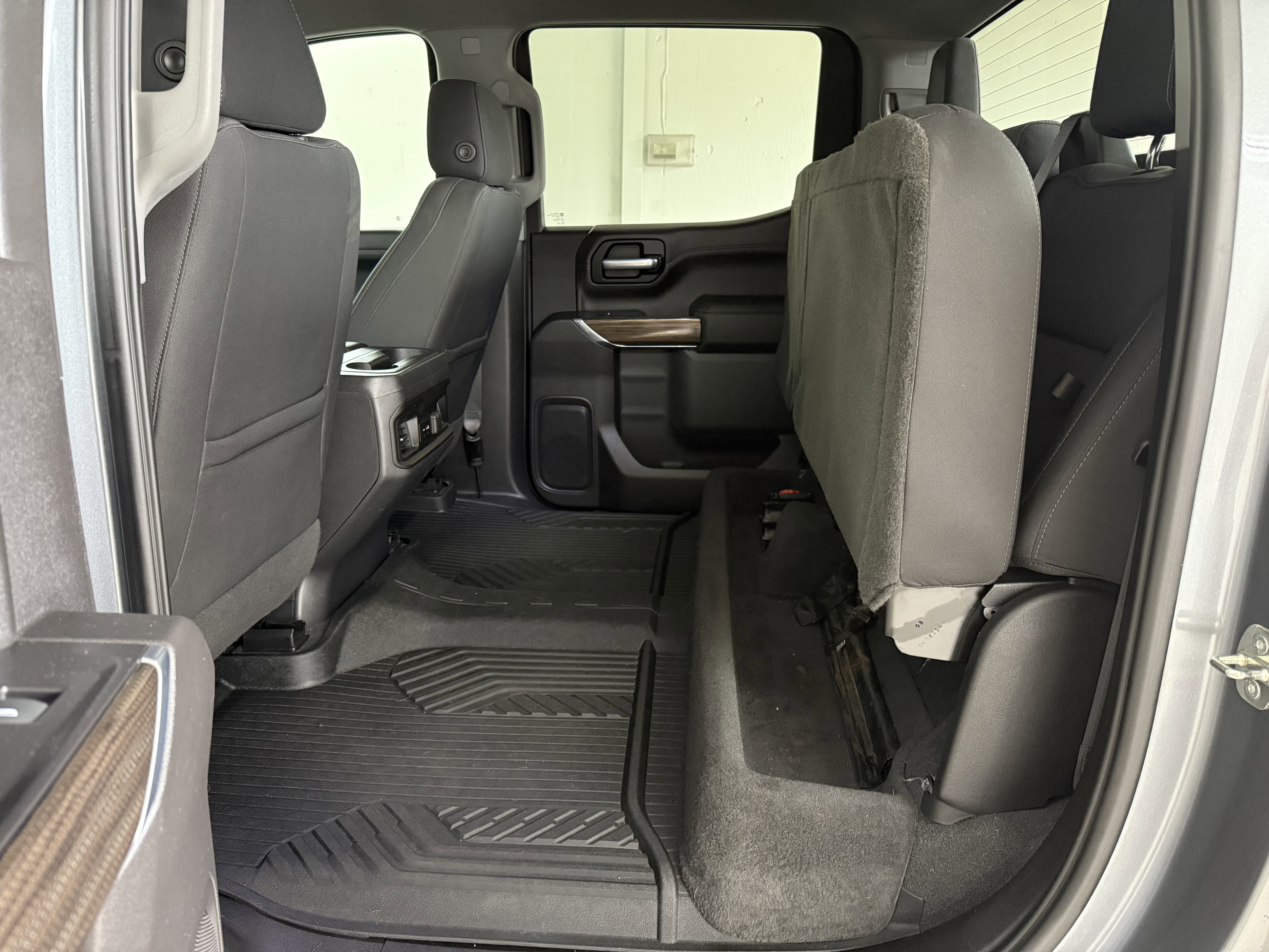 Used 2021 Chevrolet Silverado 1500 LT Trail Boss w/ Bed Protection Package image 43