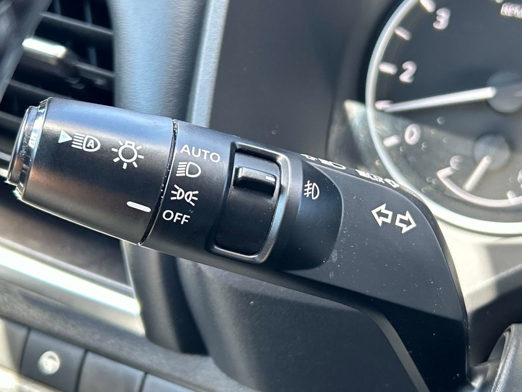 Used 2021 Nissan Rogue SL w/ Premium Package AWD/4WD image 26
