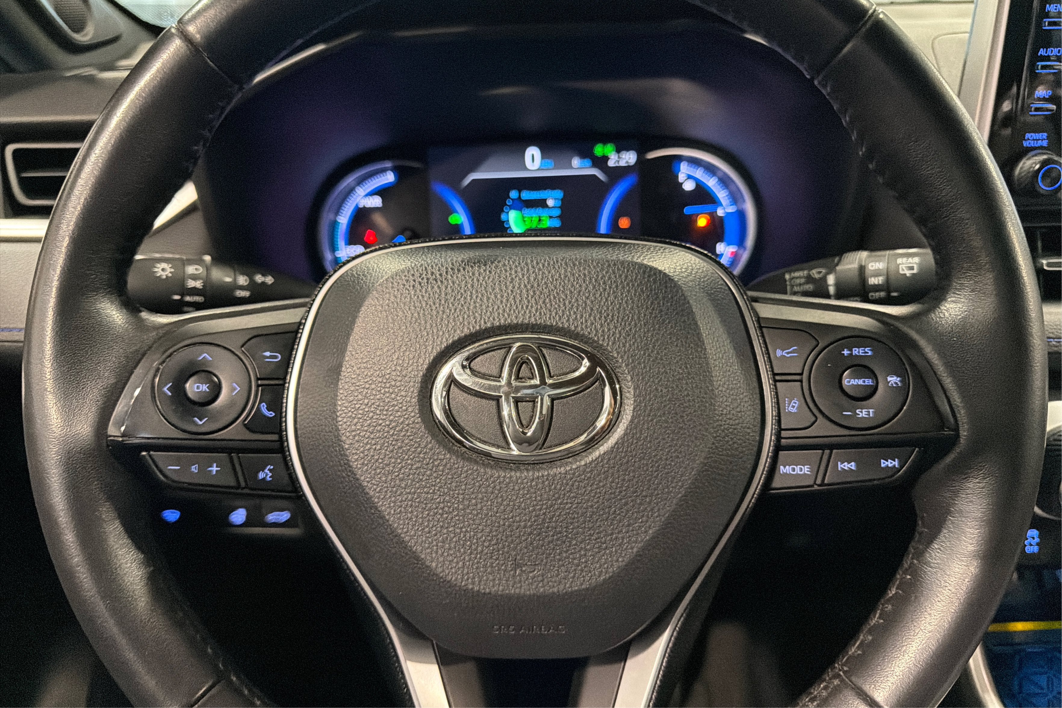 Used 2021 Toyota RAV4 XSE AWD/4WD image 22