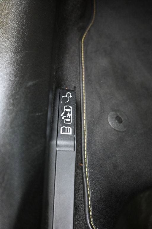 Used 2023 Chevrolet Corvette Z06 RWD image 15