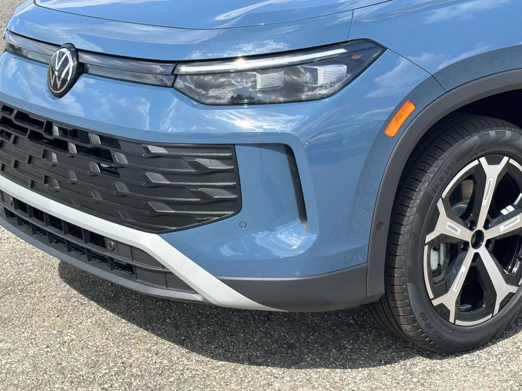 New 2026 Volkswagen Tiguan SE AWD/4WD image 6