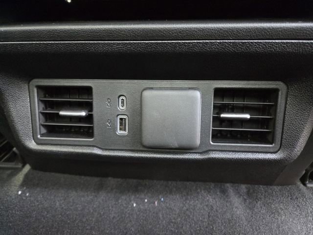 New 2026 GMC Sierra 1500 Elevation image 14