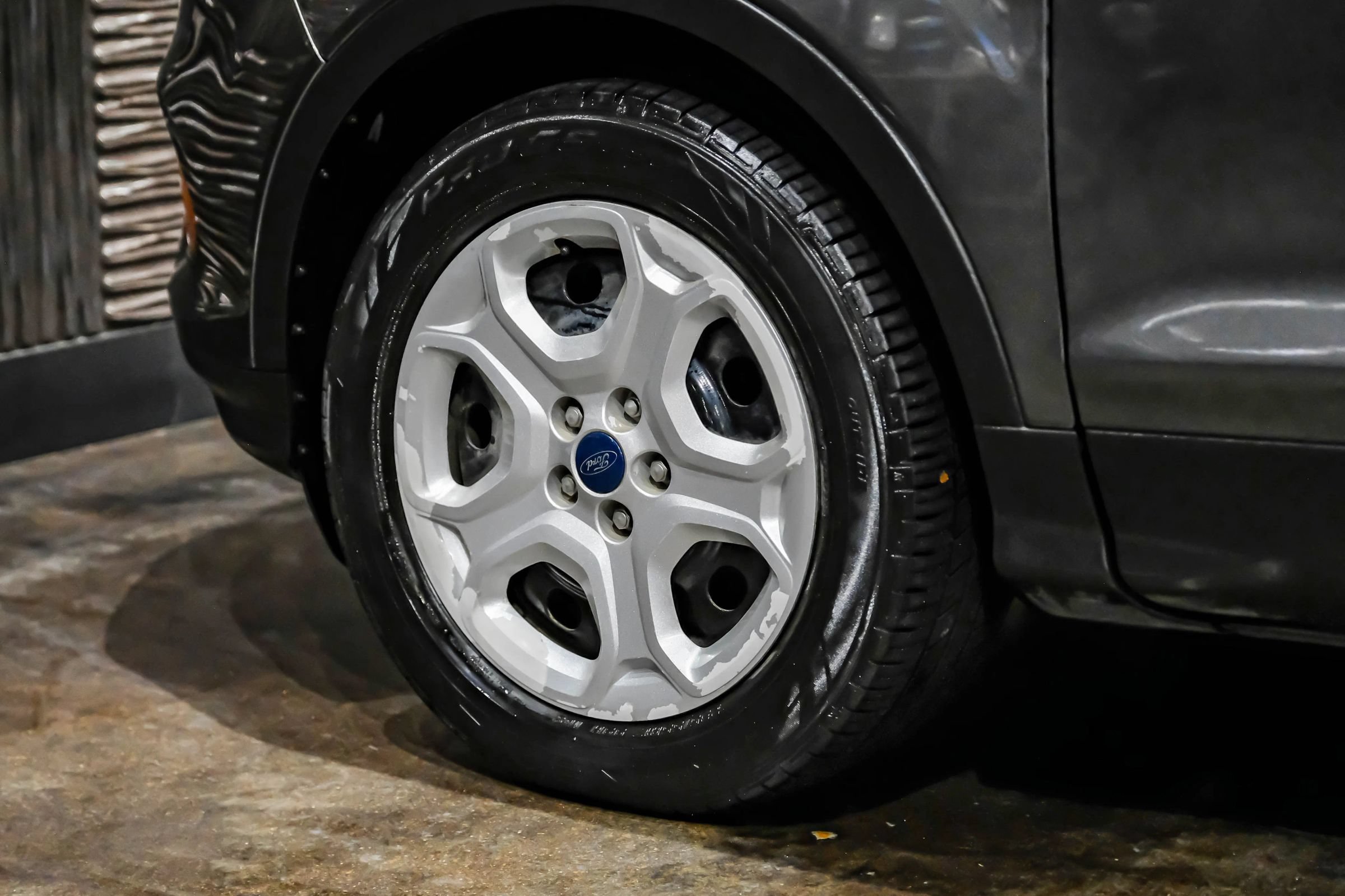 Used 2019 Ford Escape S FWD image 55
