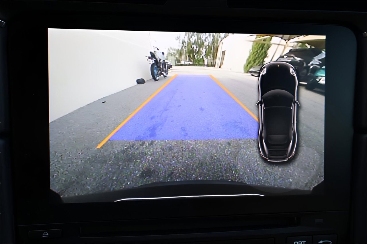 Used 2017 Porsche 911 Carrera image 19