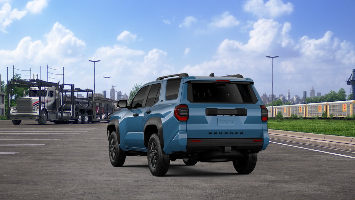 New 2026 Toyota 4Runner SR5 AWD/4WD image 7