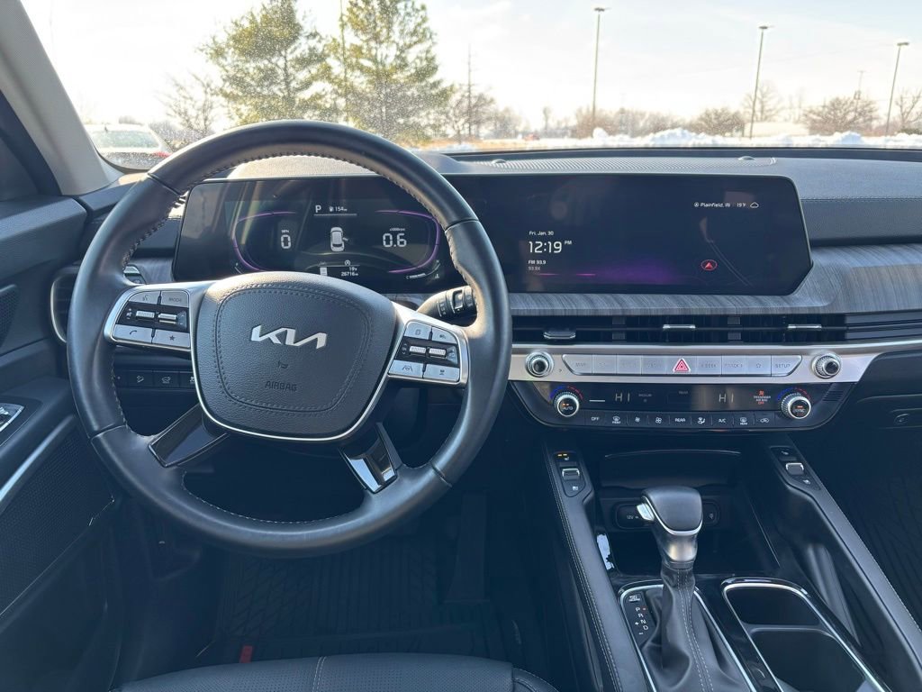 Used 2024 Kia Telluride EX w/ EX Captain's Chair Package image 31