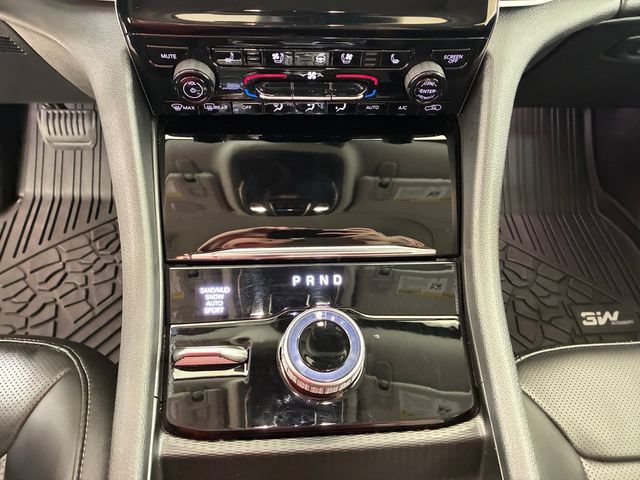 Used 2023 Jeep Grand Cherokee Limited w/ Luxury Tech Group II AWD/4WD image 21